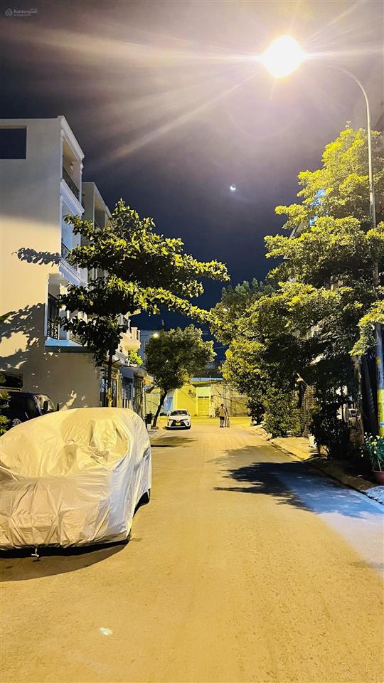 Nhỉnh 8 tỷ  chủ ngộp  kdc hiệp thành city  nguyễn thị búp  90m2 (5x18m) 4 tầng  nhanh mới kịp