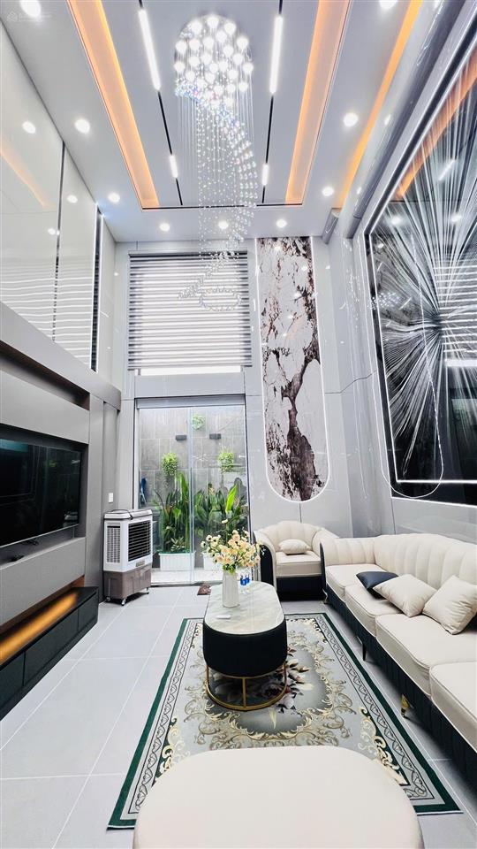 Nhà phố (4.2mx17m) 5 tầng xây mới 2025 khu vip hà huy giáp ngay cđ điện lực. khu phân lô hẻm 12m