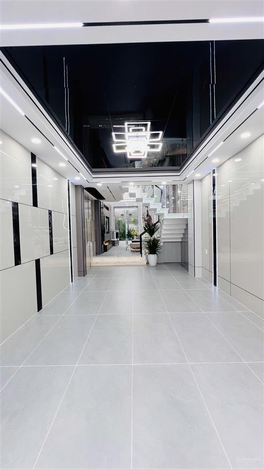 Nhà phố (4.2mx17m) 5 tầng xây mới 2025 khu vip hà huy giáp ngay cđ điện lực. khu phân lô hẻm 12m