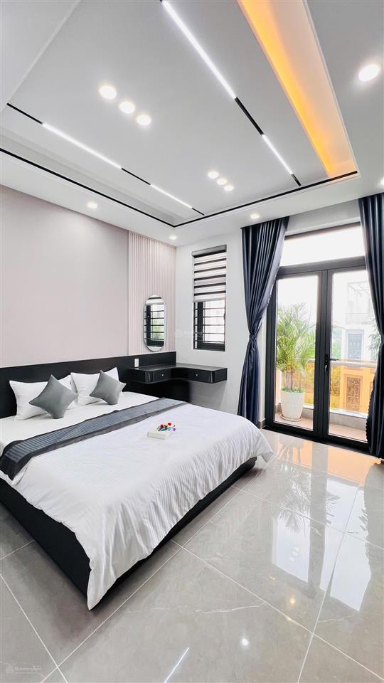Nhà phố (4.2mx17m) 5 tầng xây mới 2025 khu vip hà huy giáp ngay cđ điện lực. khu phân lô hẻm 12m