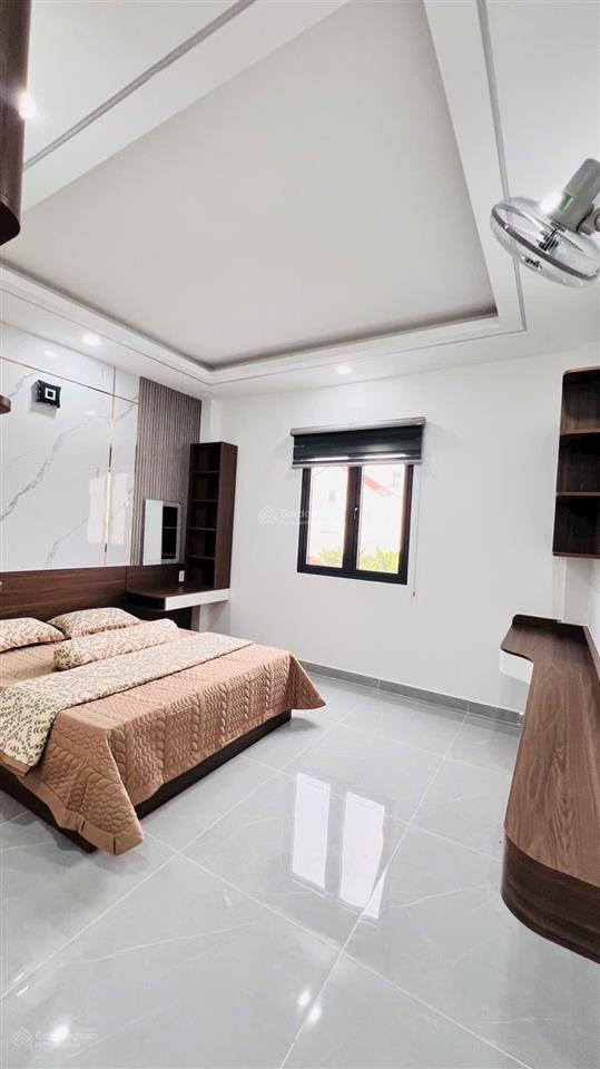 Đường đang mở rộng 30m, nhà 5 tầng vị trí vàng tân thới hiệp, về gò vấp chỉ 2 mà chỉ nhỉnh 7 tỷ