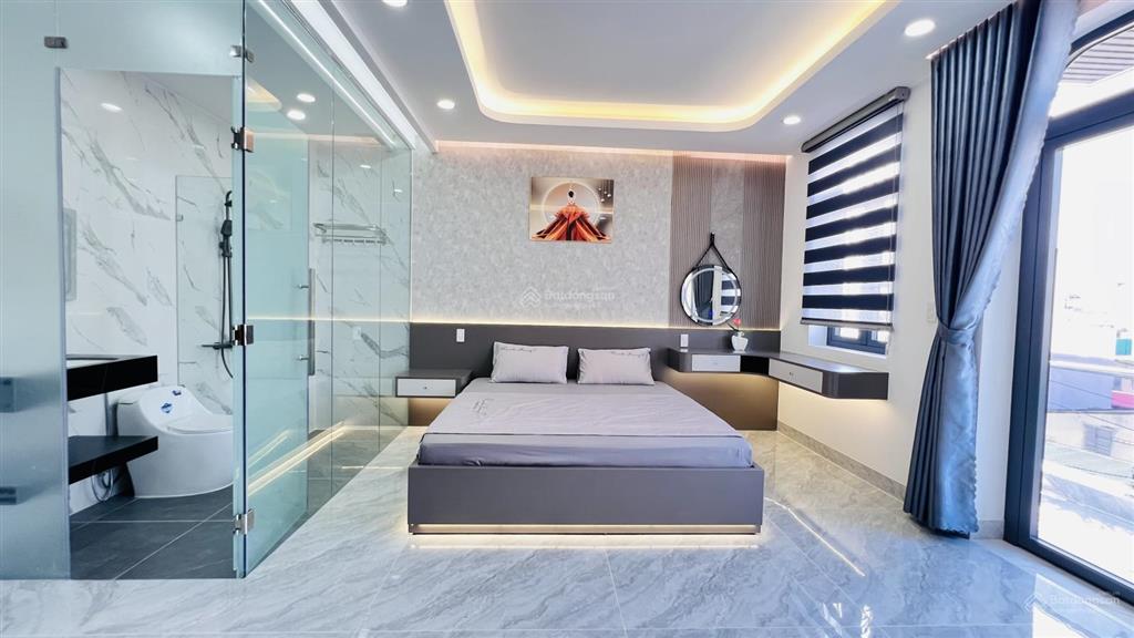 Siêu phẩm 5m x 20m. mặt tiền đường 6 tầng thang máy, tân thới nhất 2,ngay chợ lạc quang,gần sân bay