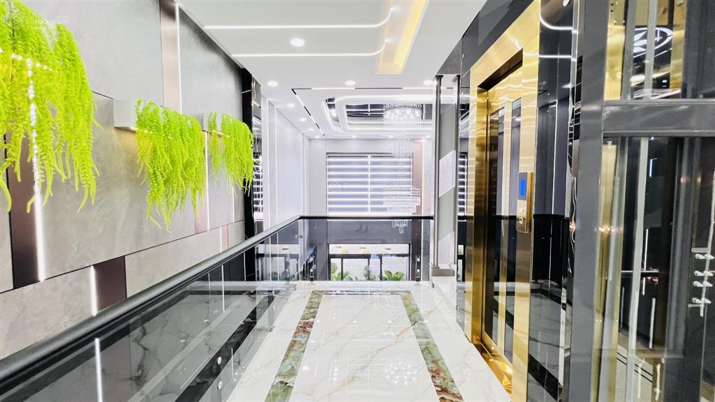 Siêu phẩm 5m x 20m. mặt tiền đường 6 tầng thang máy, tân thới nhất 2,ngay chợ lạc quang,gần sân bay