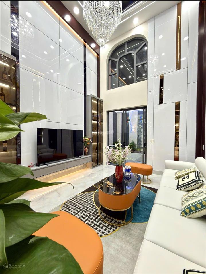 Hoa khôi xóm 6 tầng thang máy,phòng karaoke, 4m x 20m, 1/ hẻm 7m thông thạnh lộc 27, chợ cầu đồng