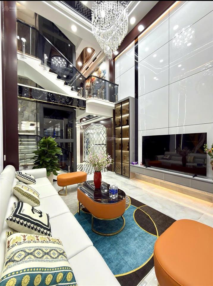 Hoa khôi xóm 6 tầng thang máy,phòng karaoke, 4m x 20m, 1/ hẻm 7m thông thạnh lộc 27, chợ cầu đồng