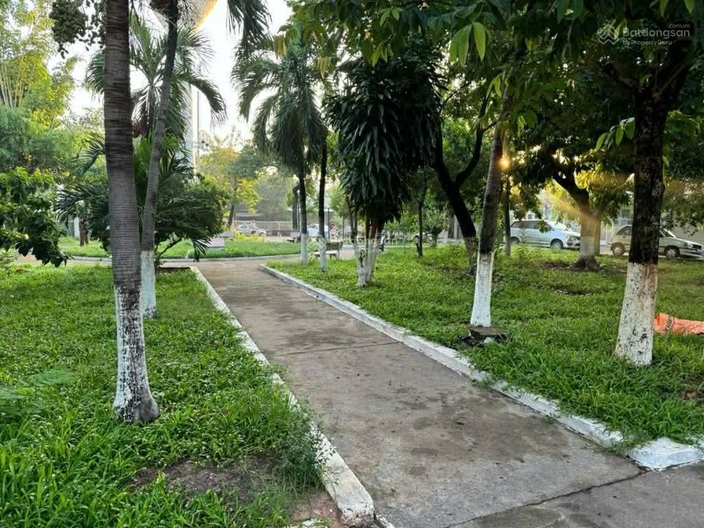 Biệt thự mini ngang 6.5m vị trí đẹp không tì vết  công viên xanh mát kdc đường 10m chợ hiệp thành