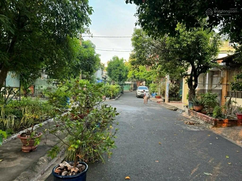 Biệt thự mini ngang 6.5m vị trí đẹp không tì vết  công viên xanh mát kdc đường 10m chợ hiệp thành