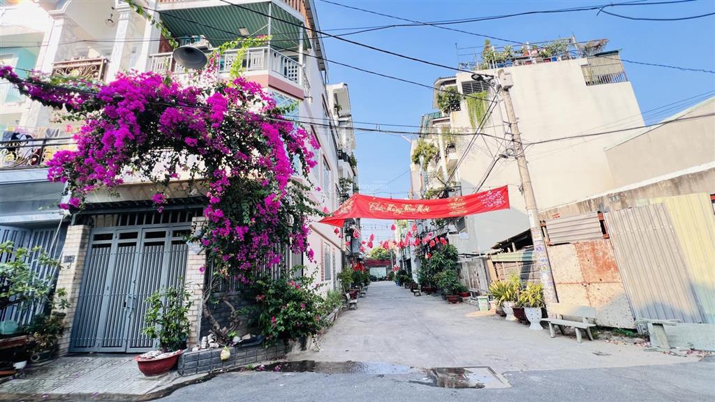 Giảm 500tr gấp bán nhà (5.1mx15m)  góc 2 mặt tiền sát gò vấphẻm 8m xe tải hà huy giáp4 tầng btct