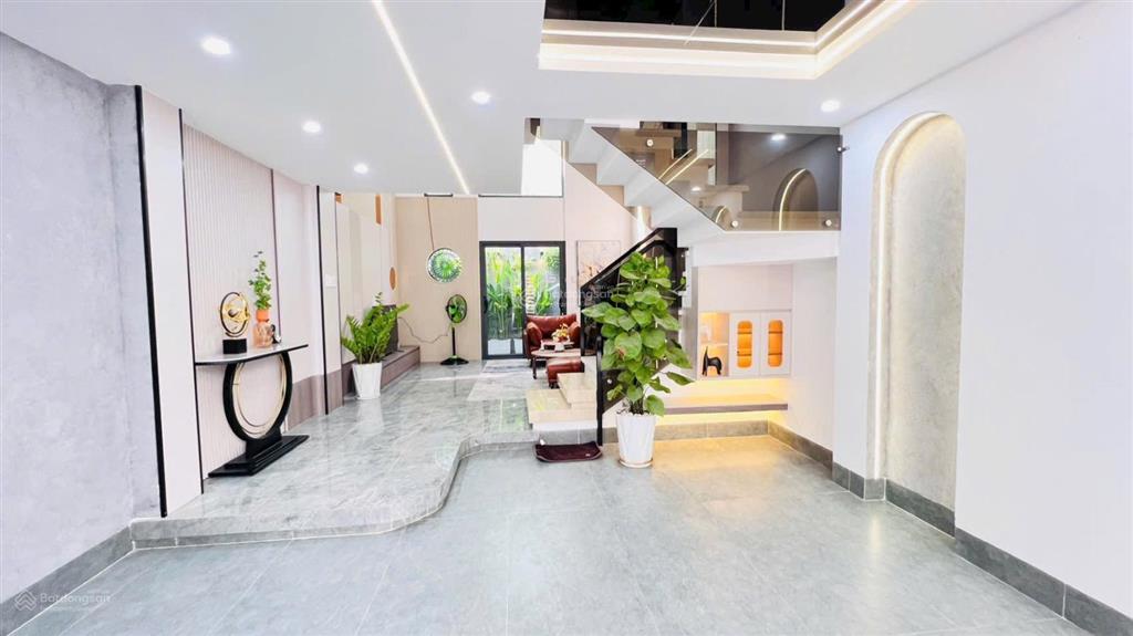 Giảm 300 triệu bán gấp nhà phố lửng 3 lầu mặt tiền đường kinh doanh thạnh lộc 37  nhỉnh 6 tỷ