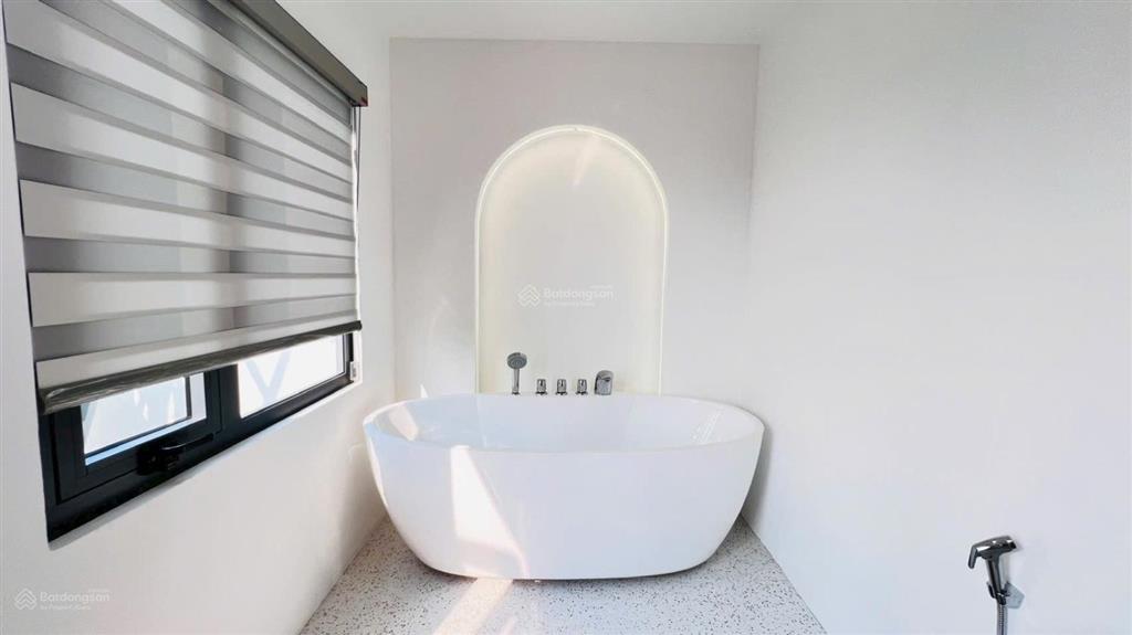 Giảm 300 triệu bán gấp nhà phố lửng 3 lầu mặt tiền đường kinh doanh thạnh lộc 37  nhỉnh 6 tỷ