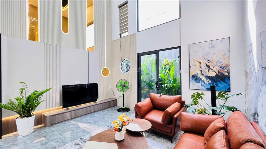 Giảm 300 triệu bán gấp nhà phố lửng 3 lầu mặt tiền đường kinh doanh thạnh lộc 37  nhỉnh 6 tỷ