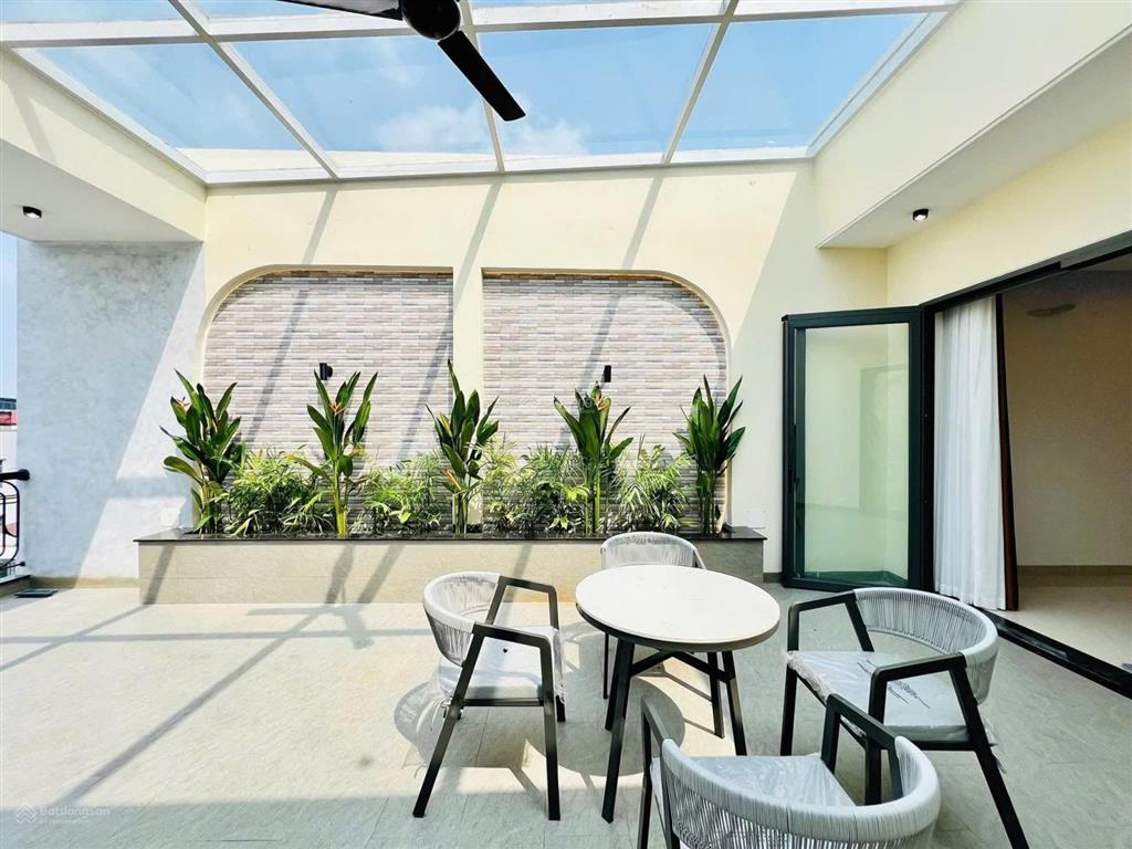 Giảm 600tr bán nhanh nhà thang máy mặt tiền kinh doanh đường nguyễn thị thơi  5mx25m  4 tầng btct