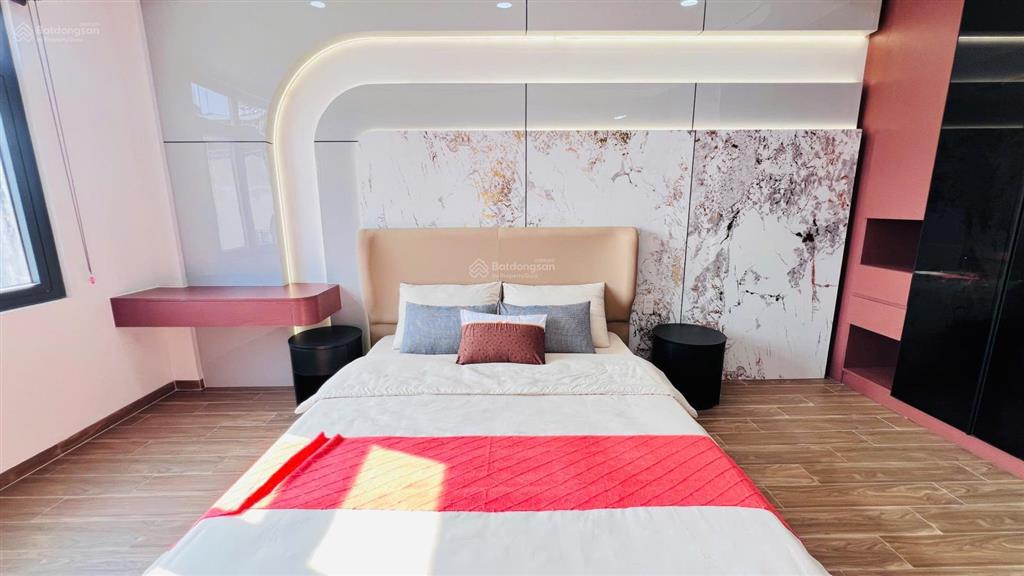 5x15m siêu phẩm nhà phố luxury 5 tầng hẻm 8m cách mặt tiền thạnh lộc 37 chỉ 20m giáp gò vấp