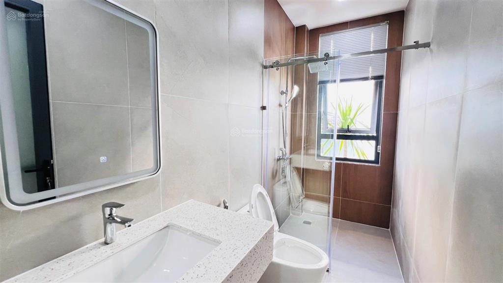 5x15m siêu phẩm nhà phố luxury 5 tầng hẻm 8m cách mặt tiền thạnh lộc 37 chỉ 20m giáp gò vấp