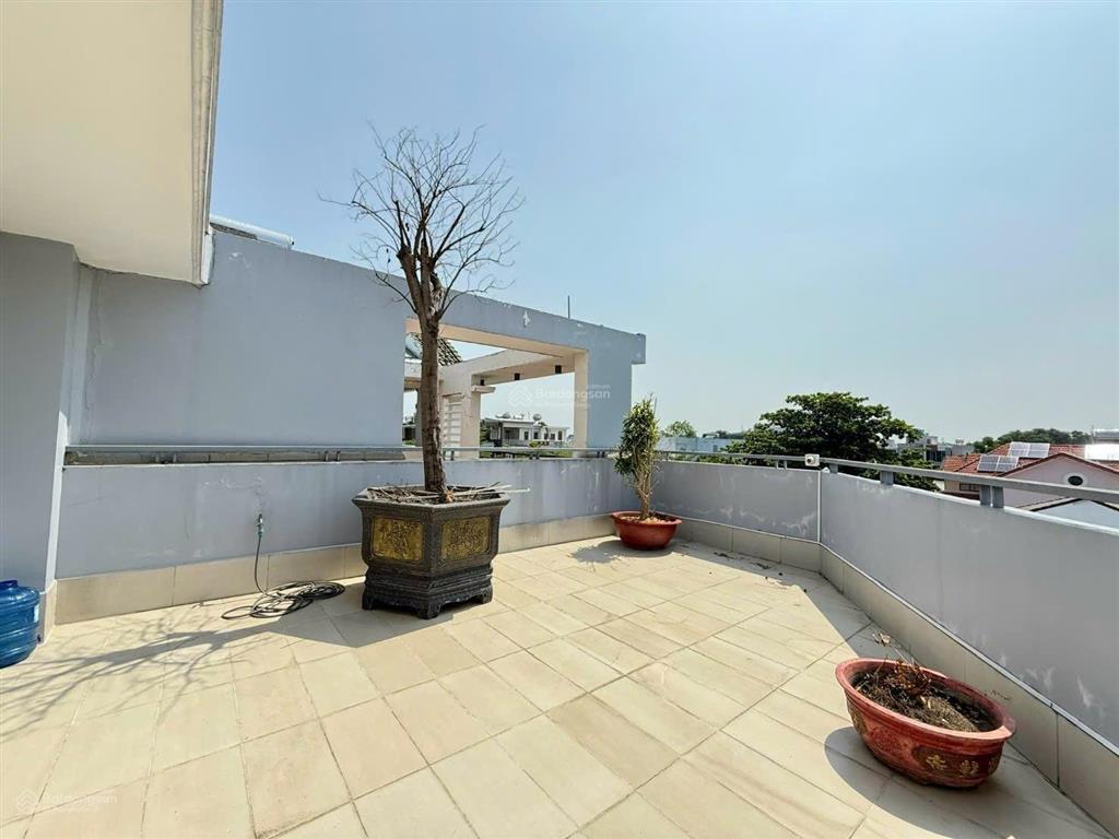 8x18m  hàng hiếm biệt thự góc 2 mặt tiền công viên đường 12m thông bàn cờ nguyễn thị búp, 4 tầng