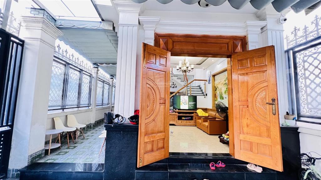 Giảm 500tr bán nhanh  4.8mx15m  nhà 5 tầng btct góc 2 mặt tiền hẻm 12m thông lâm thị hố