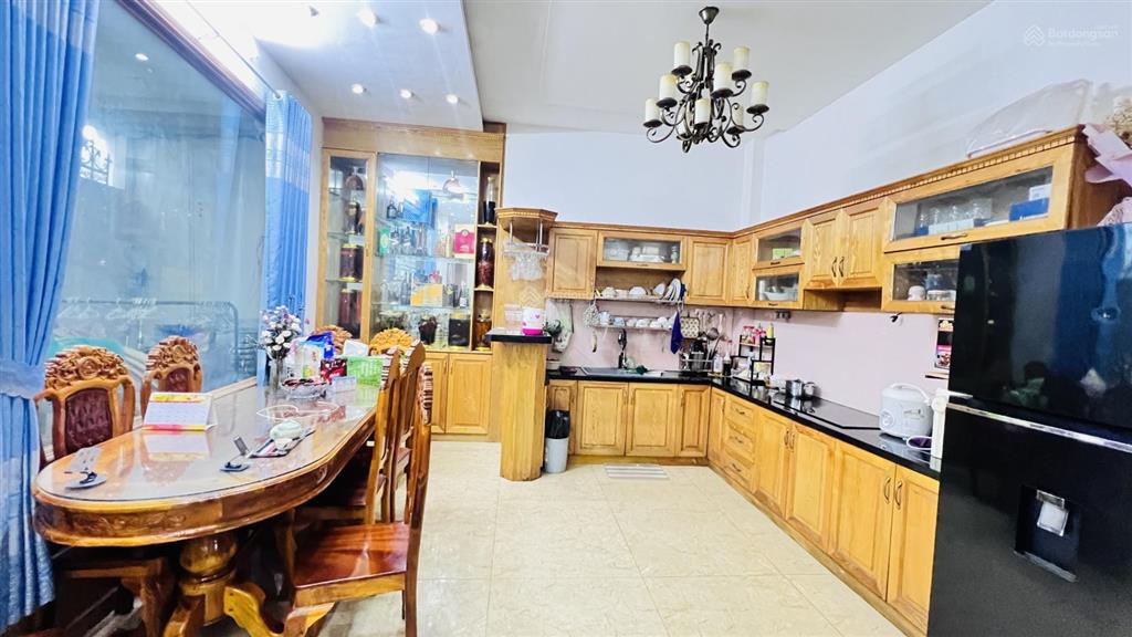 Giảm 500tr bán nhanh  4.8mx15m  nhà 5 tầng btct góc 2 mặt tiền hẻm 12m thông lâm thị hố