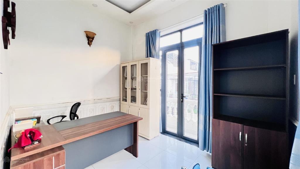 Giảm 500tr bán nhanh  4.8mx15m  nhà 5 tầng btct góc 2 mặt tiền hẻm 12m thông lâm thị hố