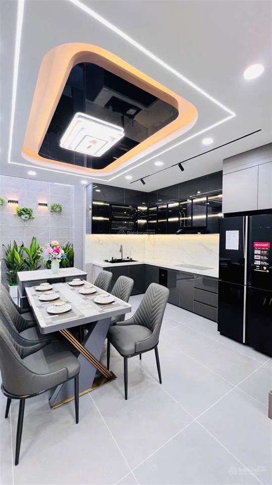 Bán nhanh nhà 1/ lê văn khương, quận 12 , hẻm nhựa 6m, full nội thất cao cấp, mà giá chỉ nhỉnh 6 tỷ