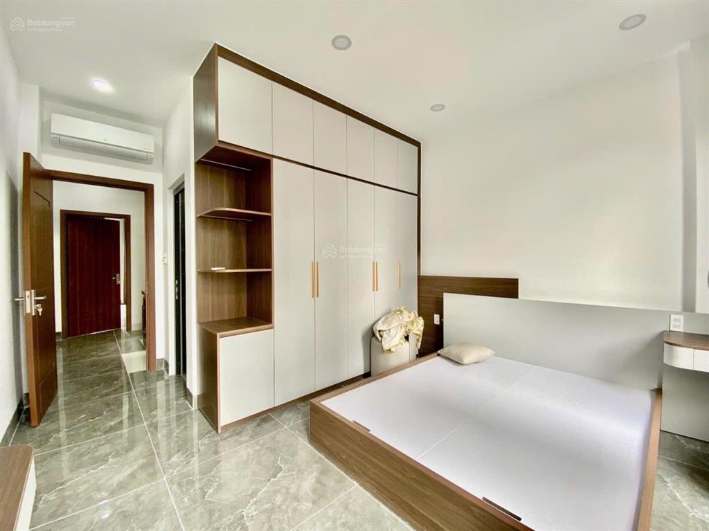 Hàng hiếm, nhỉnh 6 tỷ có căn nhà 4 tầng dài 25m  1/ ngắn chợ hiệp thành
