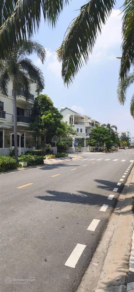 Khu vip toàn ca sĩ nổi tiếng chỉ 100/m2biệt thự 430m2 khu senturia vườn lài an phú đông, q12