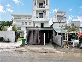 Dòng tiền 1.1tỷ/năm giảm 3 tỷ bán gấp chdv 6 tầng thang máy  20 phòng đường 10m thông vườn lài