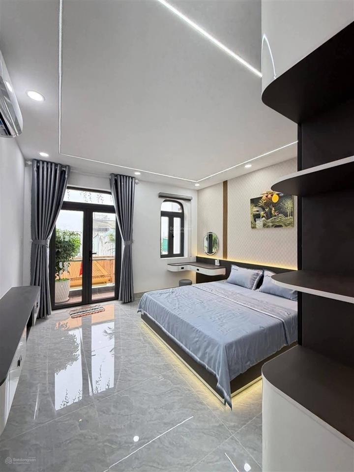 Giảm 500trkhu phân lô toàn trên 8 tỷ ( mỗi căn này nhỉnh 7 tỷ )5 tầng80m2(4x20m)ô chờ thang máy
