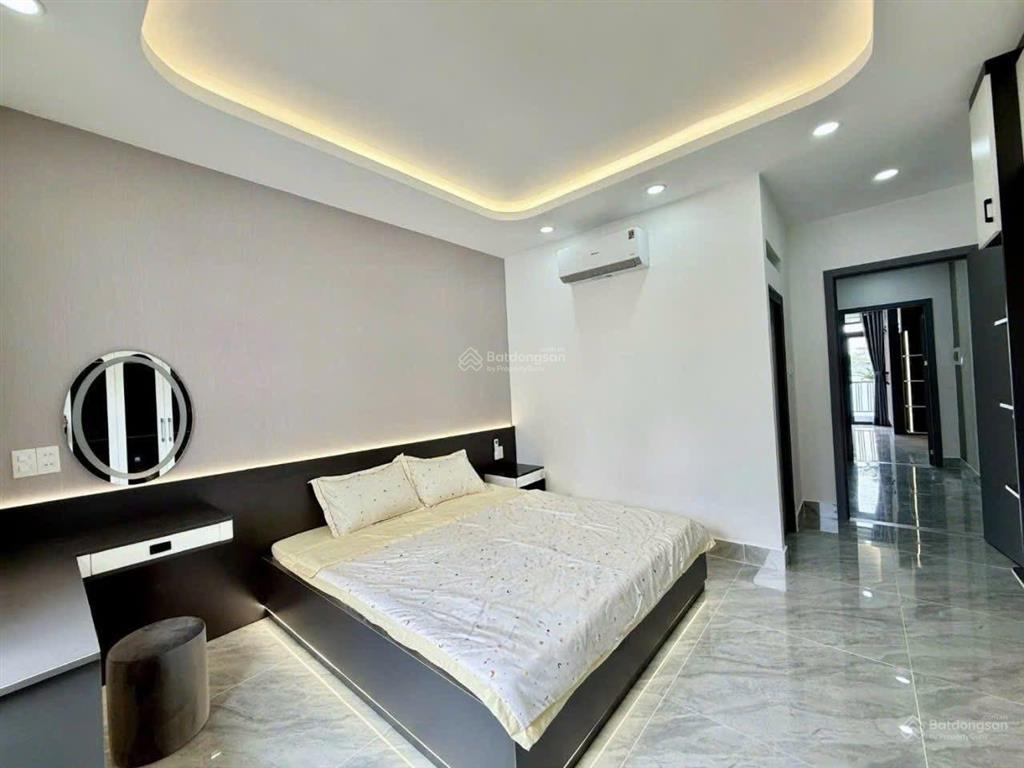 Khu phân lô đường 14m có lề đường thới an 16  siêu phẩm có ô thang máy 5 tầng  chỉ nhỉnh 7 tỷ