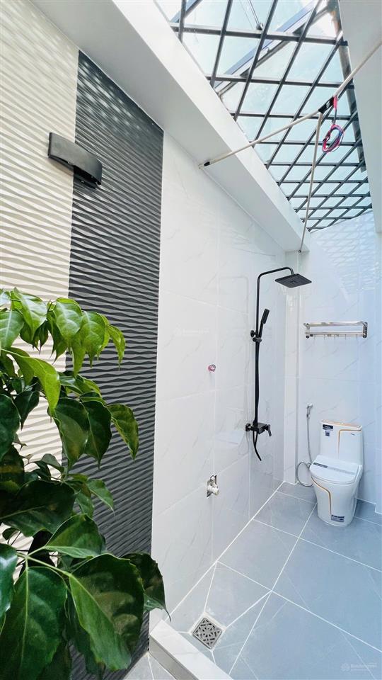 Tuyệt tác thiết kế kiến trúc siêu hiện đại nằm trong khu nhà cao tầng đường thới an 20, nhỉnh 6 tỷ