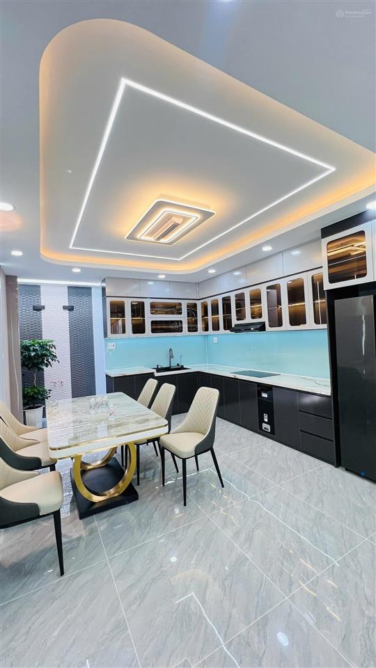 Tuyệt tác thiết kế kiến trúc siêu hiện đại nằm trong khu nhà cao tầng đường thới an 20, nhỉnh 6 tỷ