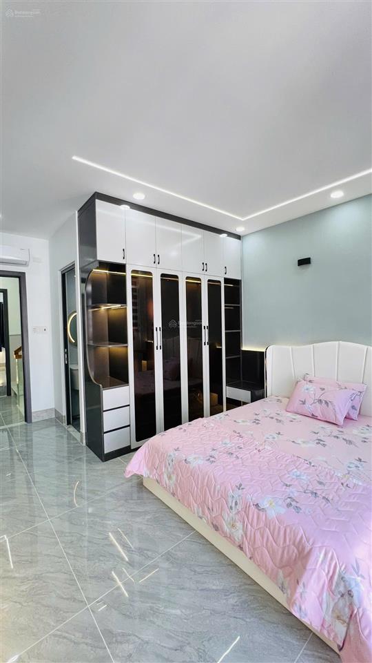 Tuyệt tác thiết kế kiến trúc siêu hiện đại nằm trong khu nhà cao tầng đường thới an 20, nhỉnh 6 tỷ