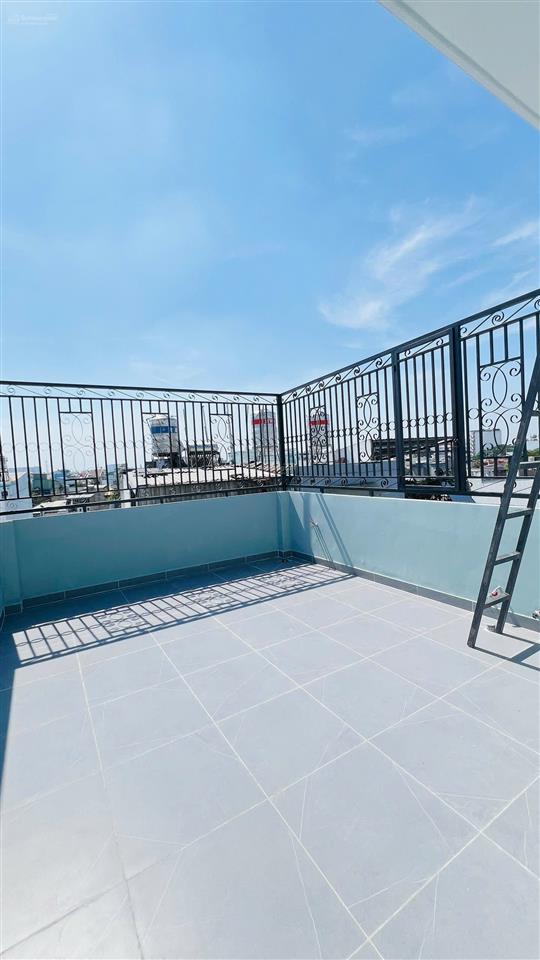 Tuyệt tác thiết kế kiến trúc siêu hiện đại nằm trong khu nhà cao tầng đường thới an 20, nhỉnh 6 tỷ