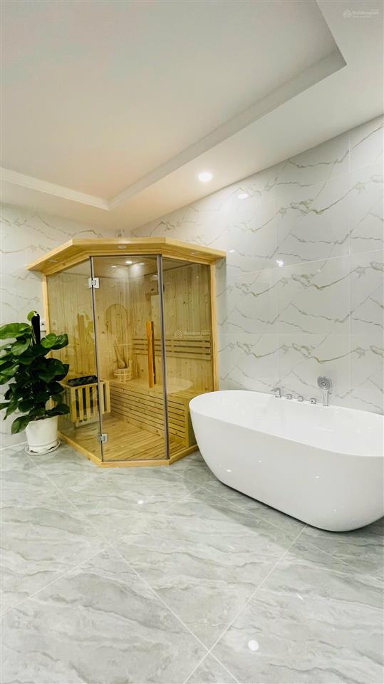 Chủ thiện chí giảm 400tr nhà phố 5 tầng70m2hoa khôi xóm kế bên sông vàm thuật giáp gò vấpđường9m
