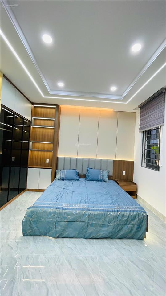 Chủ thiện chí giảm 400tr nhà phố 5 tầng70m2hoa khôi xóm kế bên sông vàm thuật giáp gò vấpđường9m