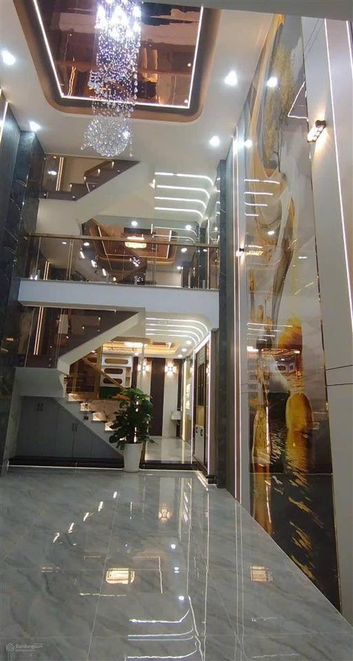 Nhỉnh 7 tỷ  nhà mặt tiền kinh doanh hà huy giáp  gần sông sài gòn  lửng 3 lầu  đường 12m thông