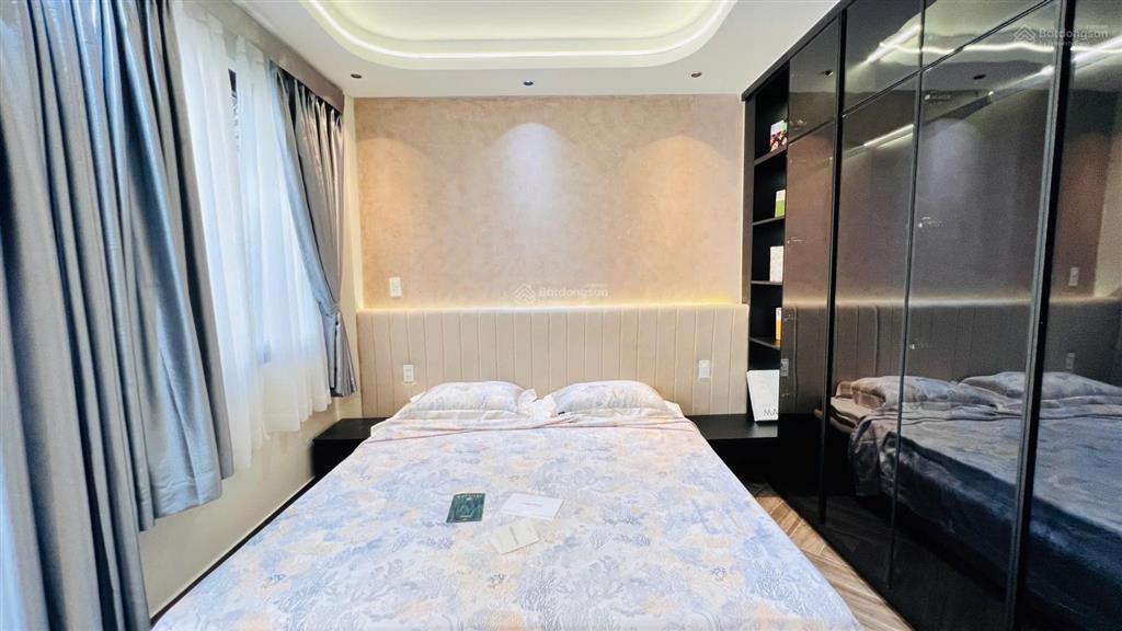 Lên sóng em siêu phẩm 5 tầng đường trần thị cờ có ô thang máy  nhỉnh 6 tỷ  p.thới an
