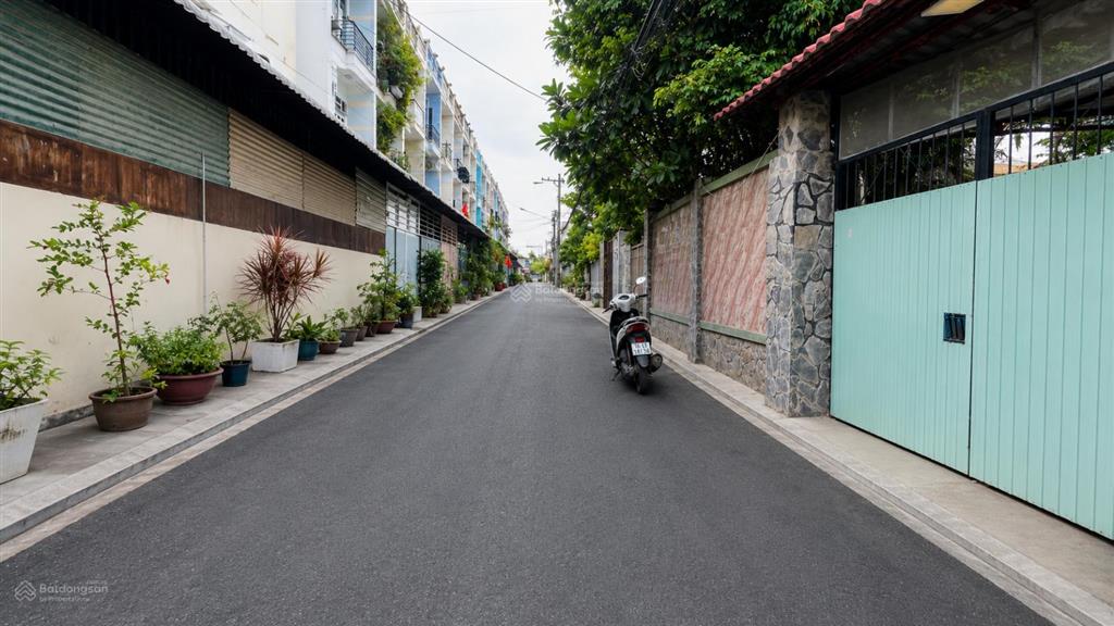 Biệt thự vườn diện tích khủng  427m2  ngang khủng 12m  gần mặt tiền  gần thạnh xuân 25, q12