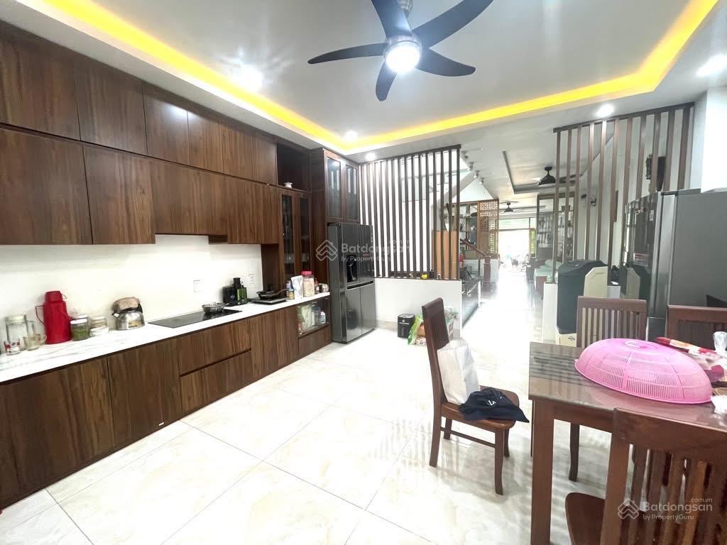 Hẻm 140 vườn lài  đường 12m ven sông sắp xong  view bao đẹp  133m2 ngang 5m bề thế  3 tầng