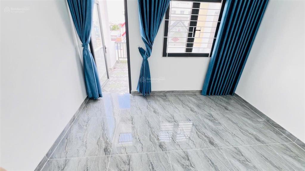 Nhỉnh 6 tỷ  siêu phẩm 72m2  có thang máy 450kg, xây mới giá rẻ đường lê văn khương  hẻm 6m thông