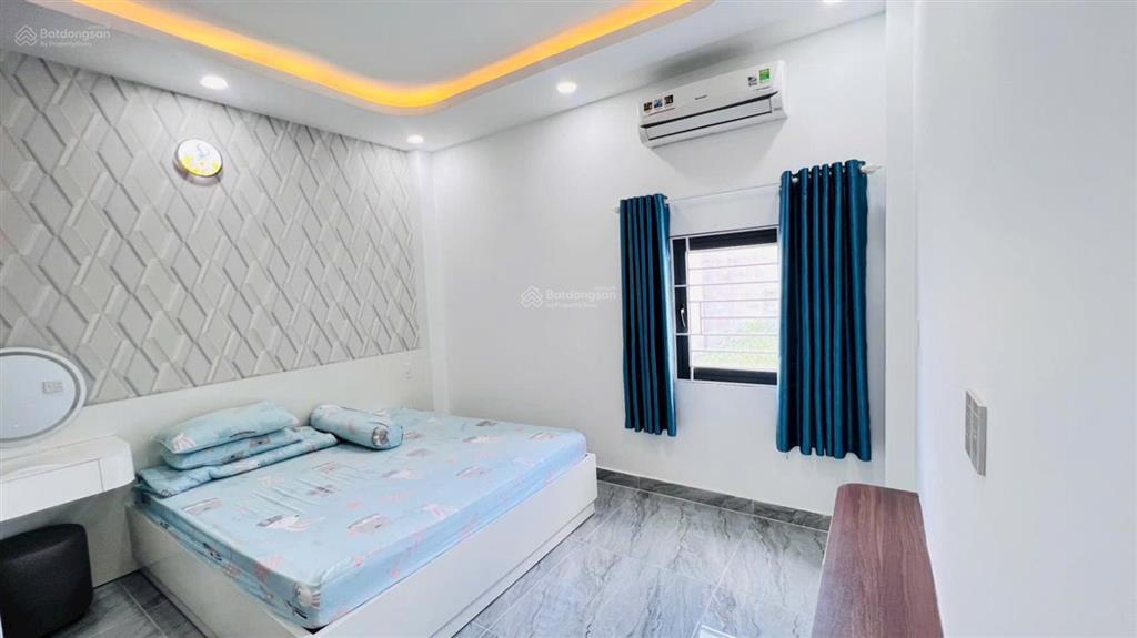 Nhỉnh 6 tỷ  siêu phẩm 72m2  có thang máy 450kg, xây mới giá rẻ đường lê văn khương  hẻm 6m thông