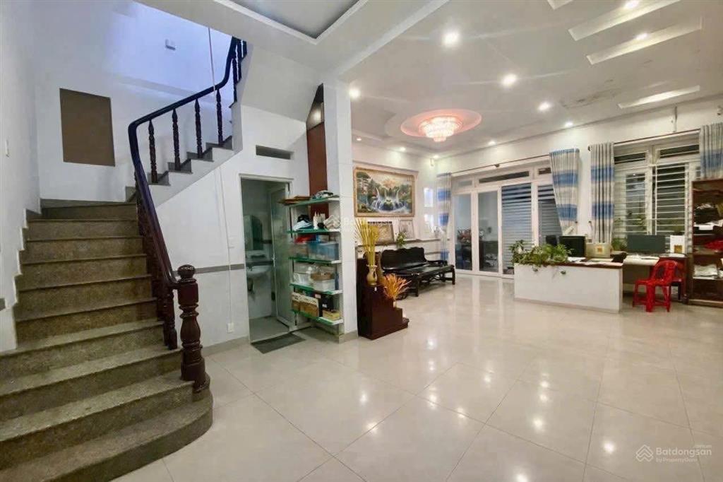 Giảm 500tr chỉ còn 6.150 tỷ  nhà ngang 6m hiếm 1/ xe hơi toạ lạc tại đường lê văn khương, quận 12