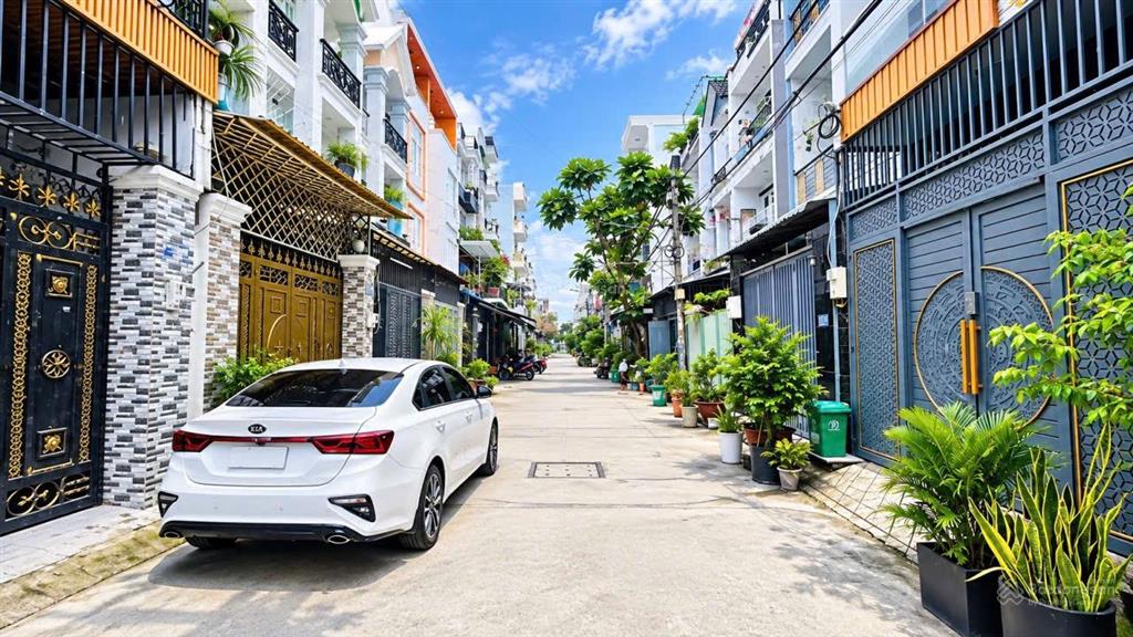 5.45 tỷ  1/ ngắn đường 7m thạnh xuân 22  ngay chợ minh phát  61m2  3 tầng btct
