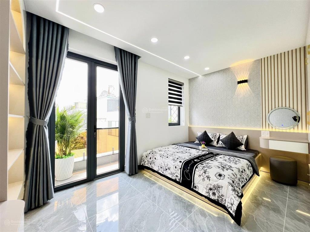 Siêu phẩm có thang máy ngay dương thị mười q.1271m2 ngang 4.5m5 tầng btctnội thất xịn 8.59tỷ