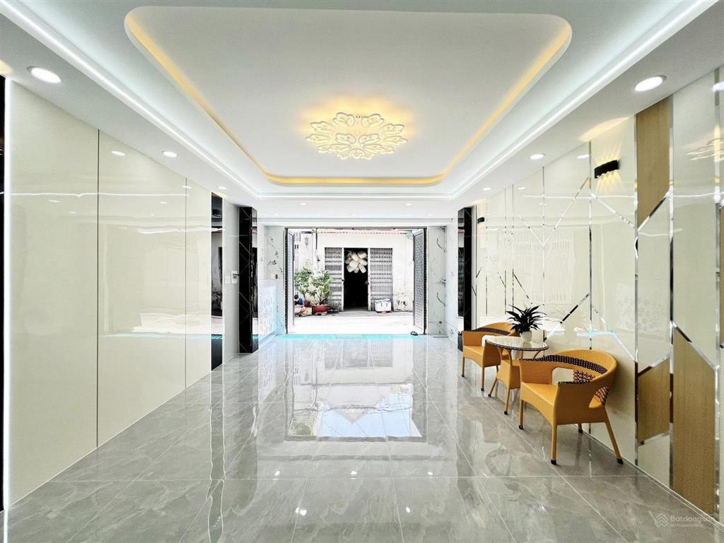 Siêu phẩm có thang máy ngay dương thị mười q.1271m2 ngang 4.5m5 tầng btctnội thất xịn 8.59tỷ