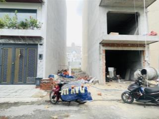 Chỉ 5.6 tỷ tl = cần bán lô đất 96.6m2 full thổ cư, khu dân cư hiện hữu đường tô ký