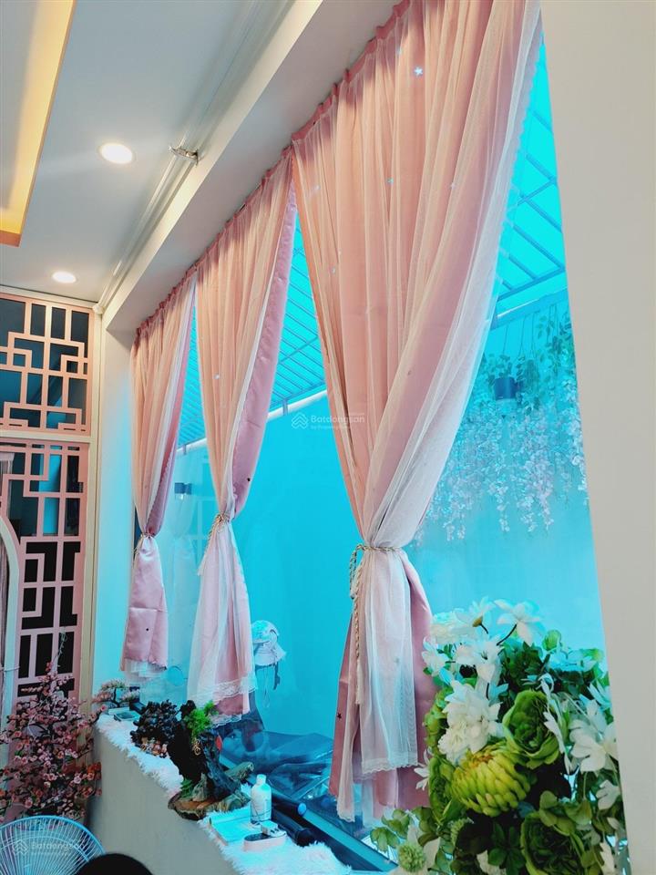 5.6 tỷbiệt thự mini phong cách màu hồng cực chất92m2  2 tầng  hẻm 7m ngay nguyễn văn quá q.12