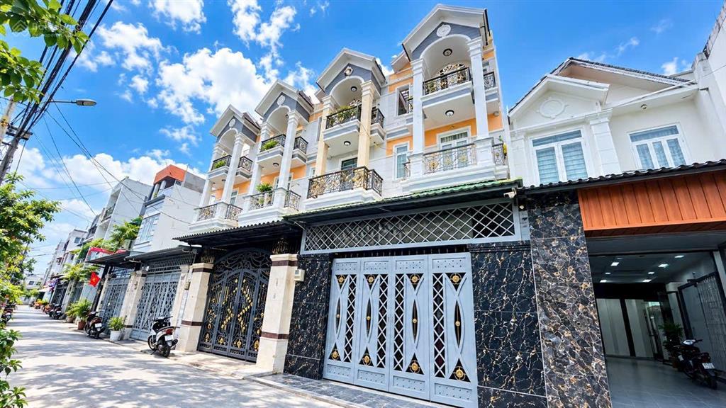 Nhỉnh 6 tỷ  80m2 ngang 5m full nội thất gỗ đỏ  hẻm 7m đường hà huy giáp ngay cầu vượt ngã tư ga