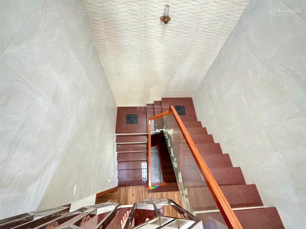 Bán biệt thự kdc phú nhuận  lê thị riêng quận 12  200m2 ngang 10m  đường nội bộ 20m thông bàn cờ