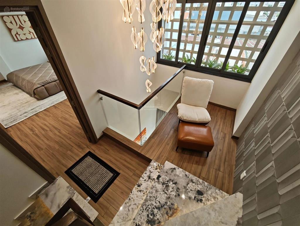 Nhà 4 tầng ,huỳnh tấn phát p.phú thuận q7,nhà sang trọng,đẹp,hêm 3 gác,khu dân cư hiện hữu