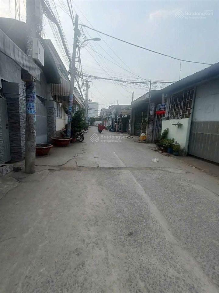 Bán nhà xưởng lê văn khương đông thạnh, hóc môn dt 500m2 thổ cư  15 tỷ đồng ( còn tl)